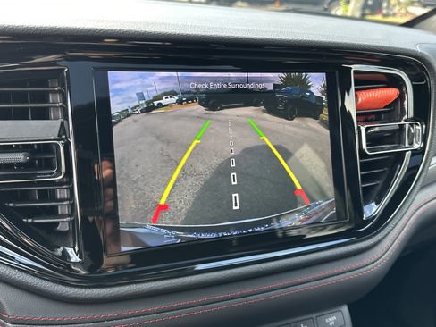 Used 2023 Dodge Durango GT image 33