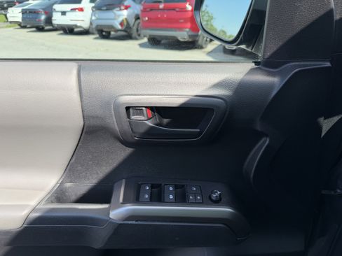 Used 2023 Toyota Tacoma SR5 w/ SX Package AWD/4WD image 15
