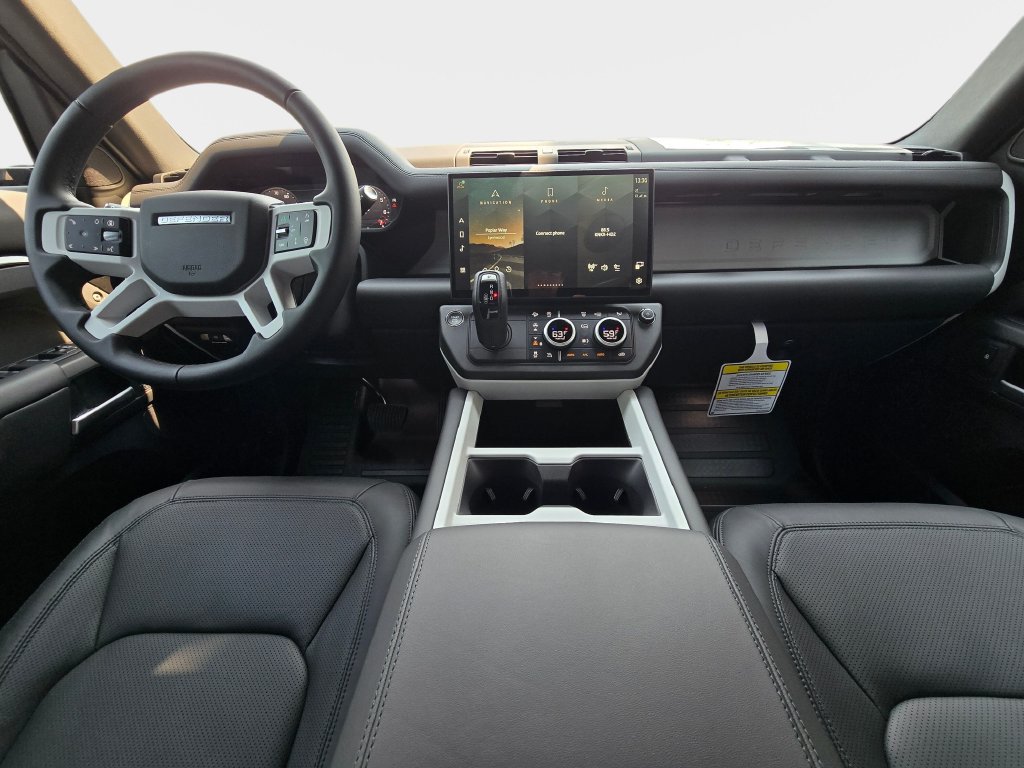 New 2026 Land Rover Defender 110 X-Dynamic SE AWD/4WD image 9