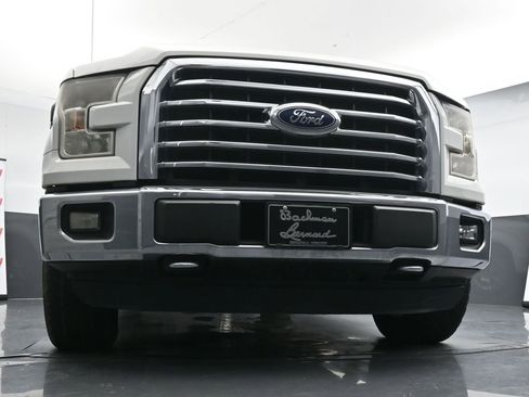 Used 2015 Ford F150 XLT w/ Equipment Group 301A Mid image 19