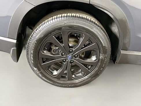 Used 2024 Subaru Forester Sport AWD/4WD image 33