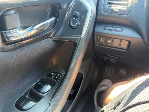 Used 2014 Nissan Altima 2.5 SV w/ Convenience Package FWD image 23