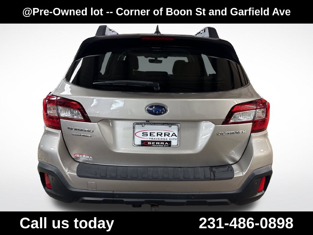Used 2018 Subaru Outback 2.5i Limited AWD/4WD image 4
