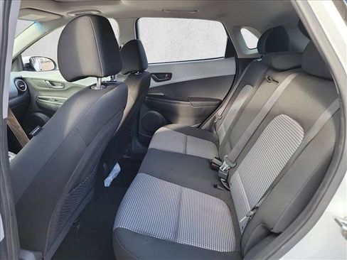 Used 2021 Hyundai Kona SEL Plus FWD image 14
