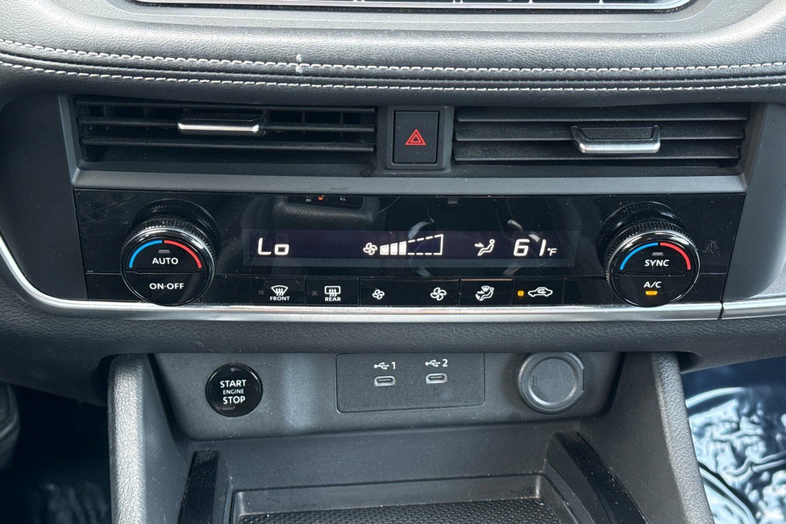 Certified 2024 Nissan Rogue SV AWD/4WD image 27