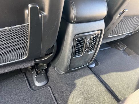 Certified 2022 Dodge Durango SXT AWD/4WD image 50