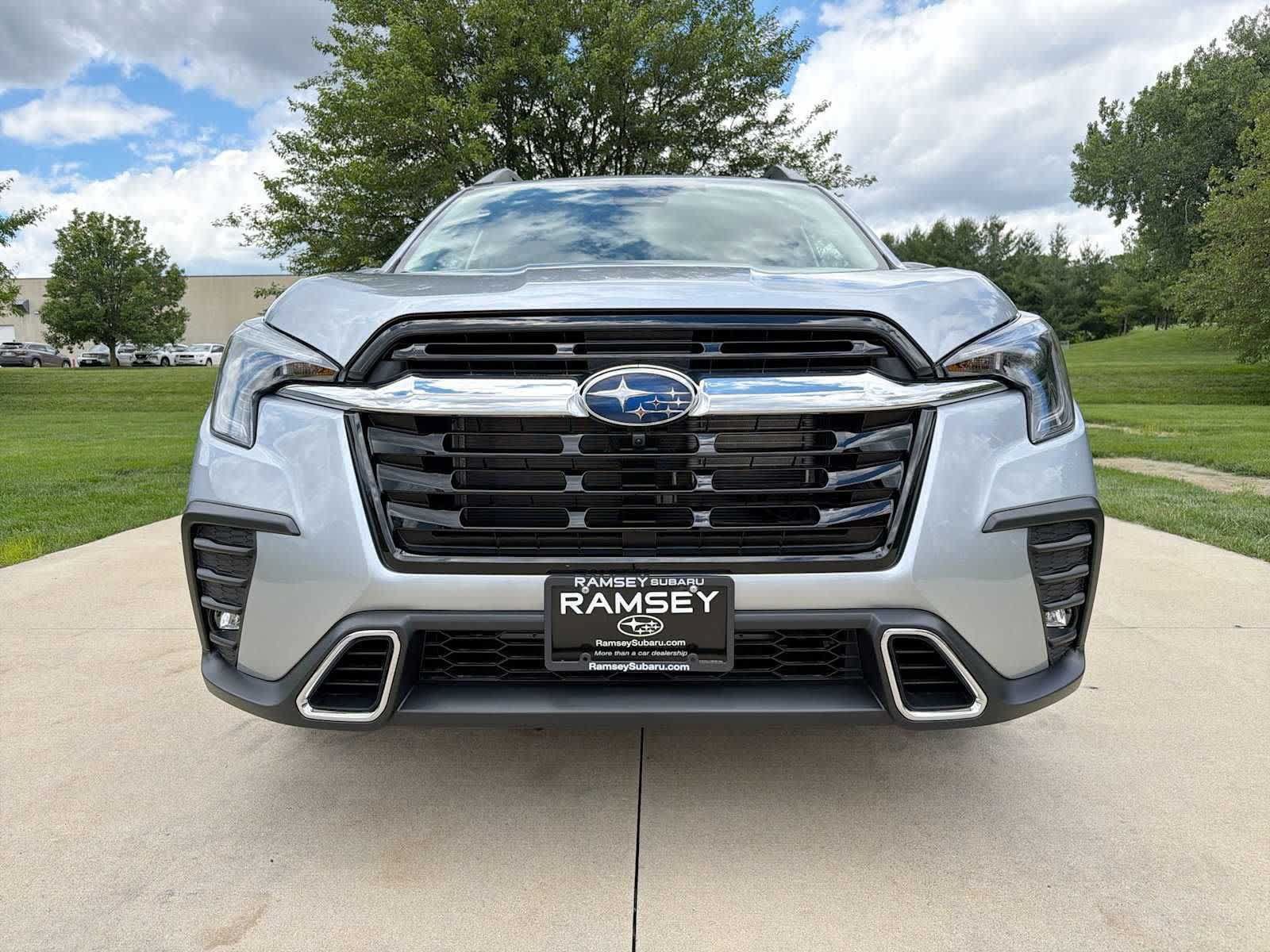 Certified 2026 Subaru Ascent Touring AWD/4WD image 9