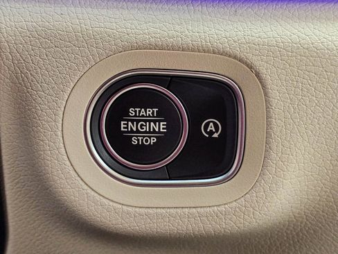 New 2026 Mercedes-Benz GLS 450 4MATIC image 21