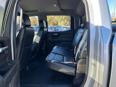 Used 2022 Chevrolet Silverado 1500 LT w/ Diesel Off-Road Package image 15