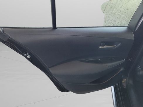 Used 2020 Toyota Corolla LE image 27