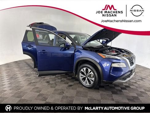 Certified 2023 Nissan Rogue SV image 12