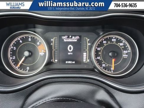 Used 2020 Jeep Cherokee Latitude Plus image 25