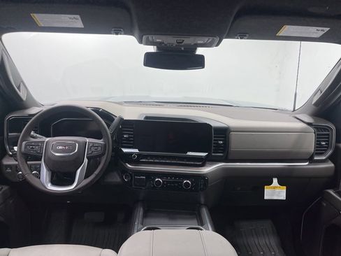 New 2026 GMC Sierra 2500 SLT w/ SLT Premium Package image 6