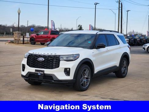 New 2026 Ford Explorer ST-Line w/ ST-Line Street Pack image 3