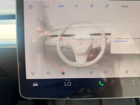 Used 2024 Tesla Model Y Long Range AWD/4WD image 20