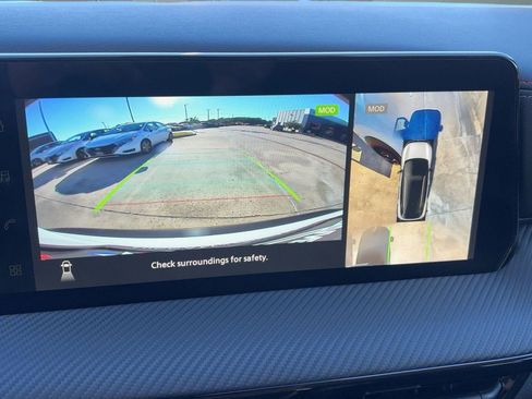 New 2026 Nissan Kicks SR image 23