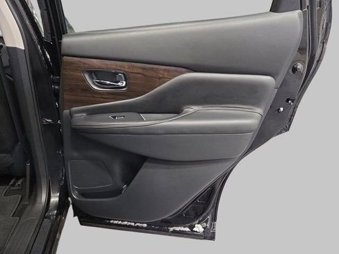 Used 2019 Nissan Murano Platinum image 13