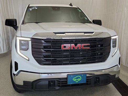 Used 2024 GMC Sierra 1500 Pro w/ Pro Value Package image 5