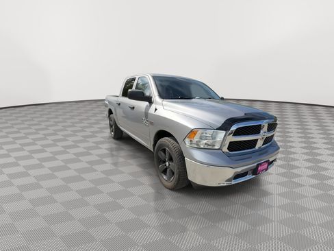 Used 2023 RAM 1500 Classic SLT AWD/4WD image 2