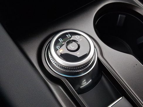 New 2026 Ford Explorer ST-Line w/ ST-Line Street Pack image 12