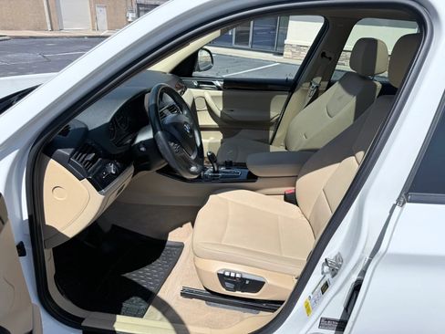 Used 2016 BMW X3 sDrive28i RWD image 11