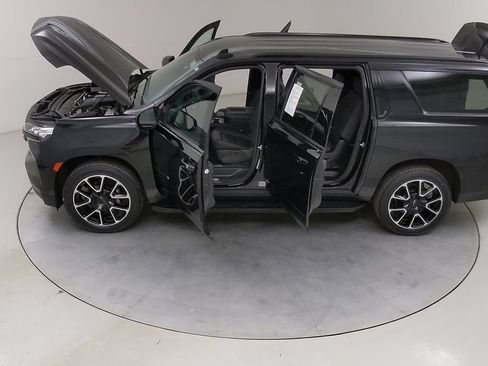 Used 2024 Chevrolet Suburban RST w/ Luxury Package AWD/4WD image 55
