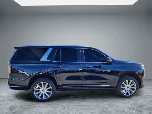 Used 2024 Cadillac Escalade Premium Luxury Platinum w/ Heavy-Duty Trailer Package image 8