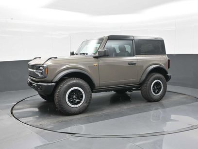New 2025 Ford Bronco Badlands w/ Sasquatch Package