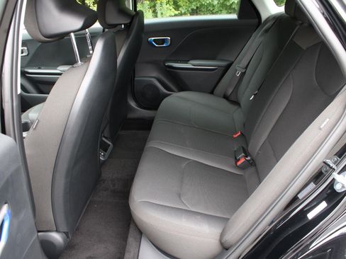 New 2026 Kia K4 FWD image 17