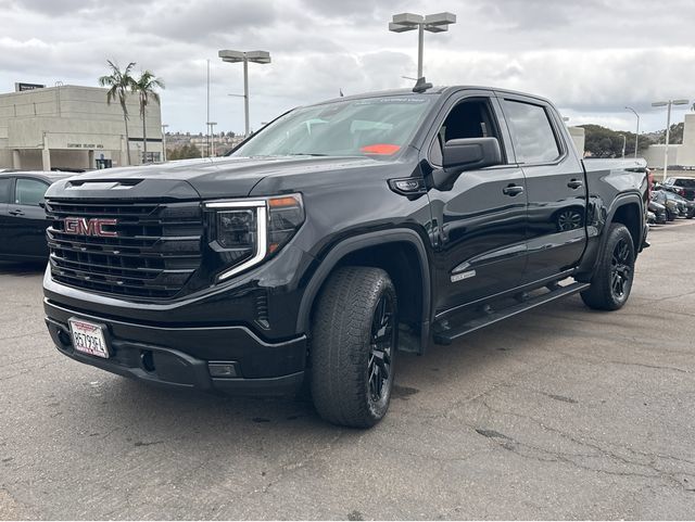Used 2025 GMC Sierra 1500 Elevation w/ X31 Off-Road Package AWD/4WD image 10