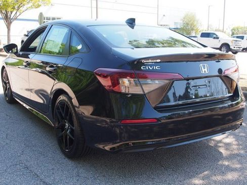 Used 2025 Honda Civic Sport image 5