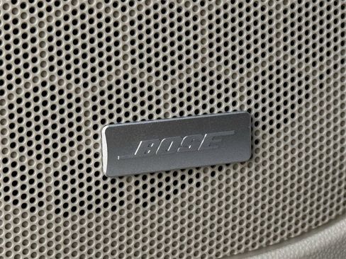 Used 2023 GMC Acadia Denali w/ Denali Ultimate Package image 21