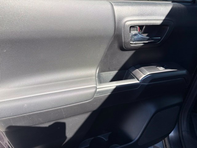 Used 2021 Toyota Tacoma TRD Sport RWD image 25