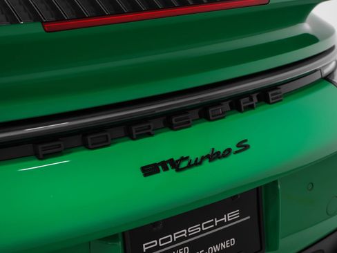 Certified 2022 Porsche 911 Turbo S AWD/4WD image 25