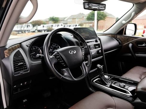 Used 2022 INFINITI QX80 Premium Select w/ Cargo Package image 2