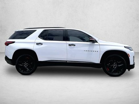 Used 2023 Chevrolet Traverse Premier w/ Redline Edition AWD/4WD image 5