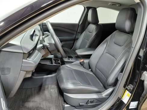 Certified 2025 Ford Mustang Mach-E Premium AWD/4WD image 3