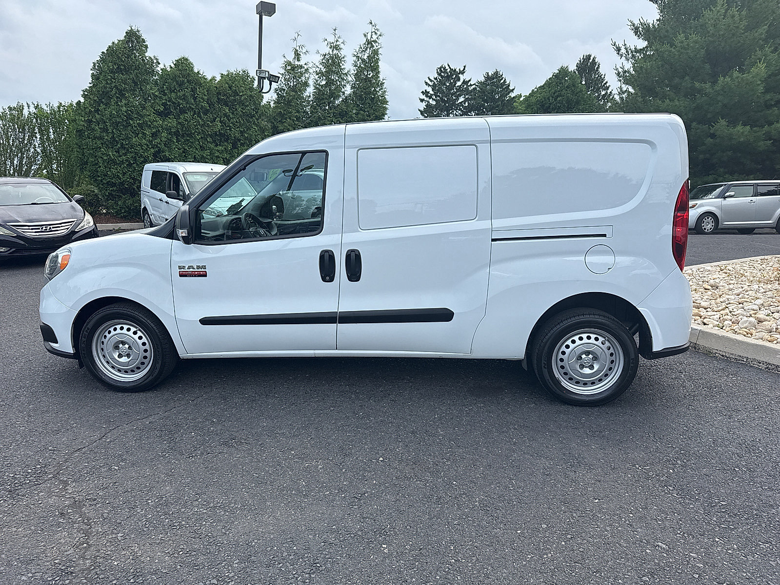 Used 2022 RAM ProMaster City Tradesman FWD image 10