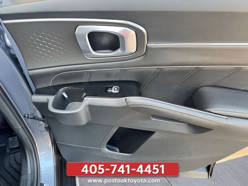 Used 2023 Kia Sorento SX AWD/4WD image 33
