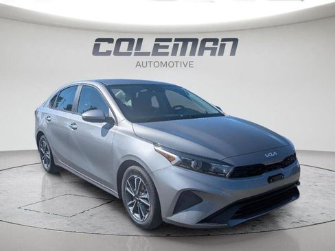 Used 2024 Kia Forte LXS FWD image 24