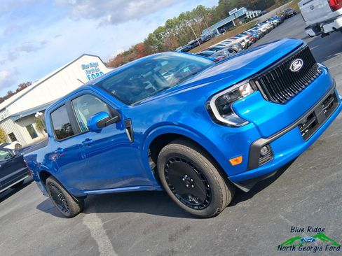 New 2025 Ford Maverick Lobo image 26