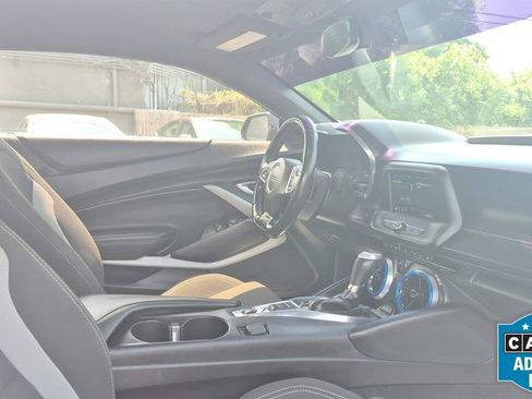 Used 2019 Chevrolet Camaro LT w/ RS Package image 18