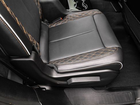 Used 2025 Jeep Grand Cherokee L Summit image 35