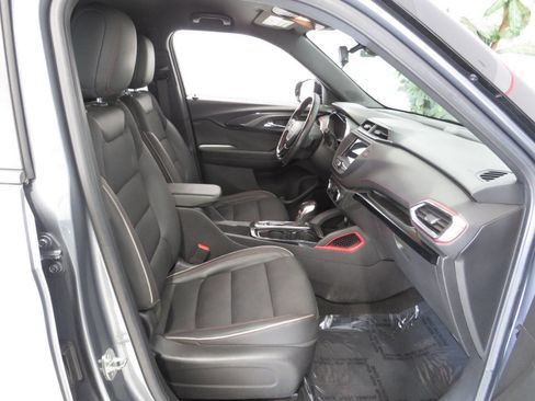 Used 2022 Chevrolet TrailBlazer RS FWD image 10