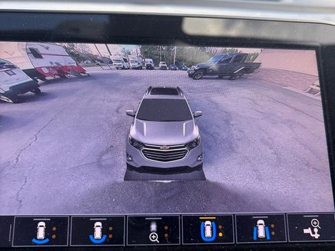 Used 2019 Chevrolet Equinox Premier FWD image 14