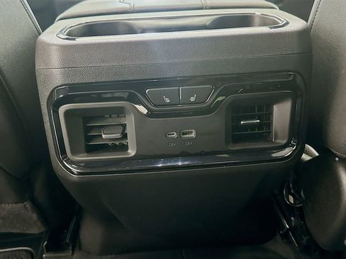 Used 2024 GMC Sierra 2500 AT4 w/ AT4 Premium Plus Package AWD/4WD image 27