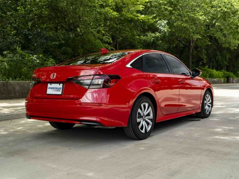 Used 2026 Honda Civic LX image 9