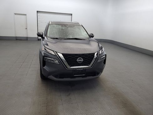 Used 2022 Nissan Rogue SV w/ SV Premium Package AWD/4WD image 14