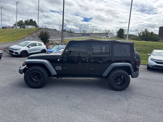 Used 2015 Jeep Wrangler Unlimited Sport w/ Quick Order Package 24S AWD/4WD image 5
