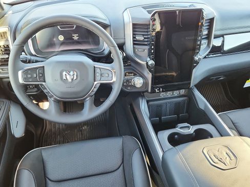 New 2026 RAM 1500 Laramie AWD/4WD image 13